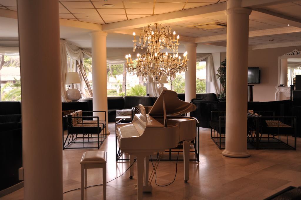 Domizia Palace Hotel บายา โดมิเซีย ภายนอก รูปภาพ