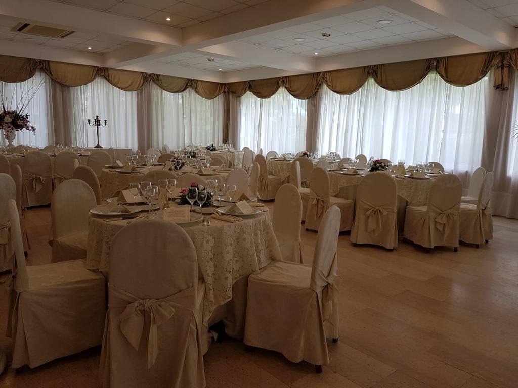 Domizia Palace Hotel บายา โดมิเซีย ภายนอก รูปภาพ