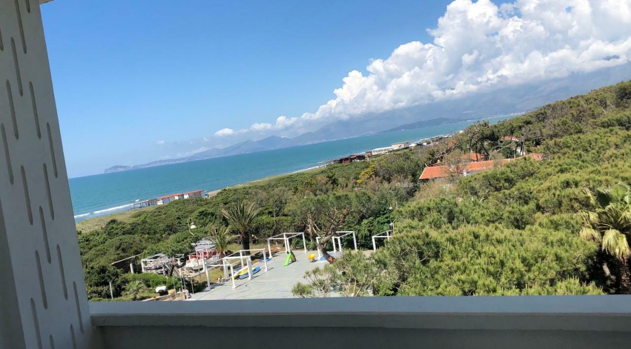 Domizia Palace Hotel บายา โดมิเซีย ภายนอก รูปภาพ